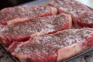 seasoning the steaks